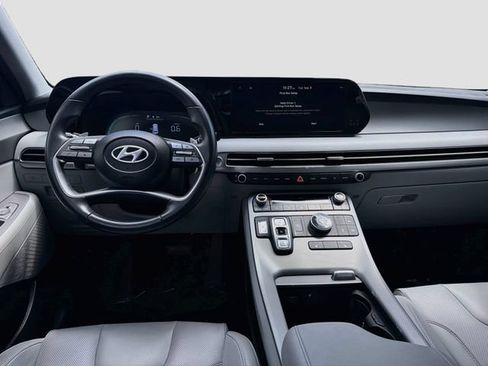 Used 2023 Hyundai Palisade SEL FWD image 21