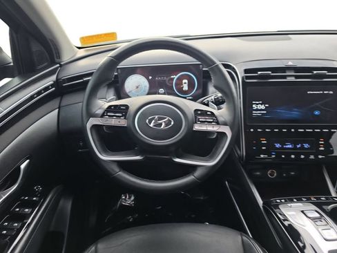 Certified 2023 Hyundai Tucson Limited AWD/4WD image 12