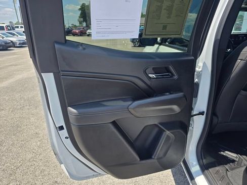 Used 2024 Chevrolet Colorado LT w/ LT Convenience Package III RWD image 35