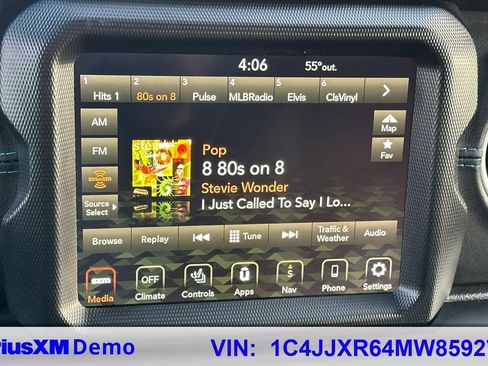 Used 2021 Jeep Wrangler Unlimited Rubicon 4xe w/ Steel Bumper Group image 29