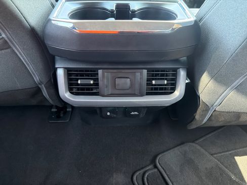 Used 2023 Ford F150 XLT AWD/4WD image 22