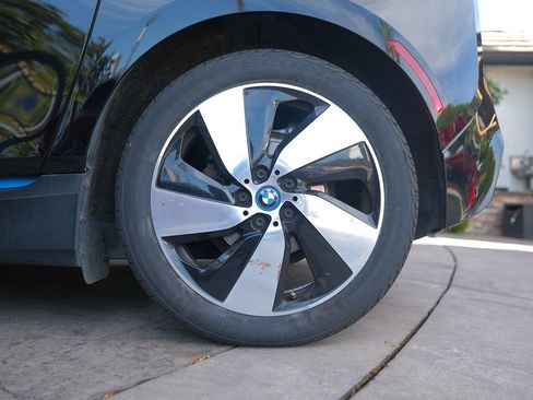 Used 2016 BMW i3 w/ Range Extender image 28