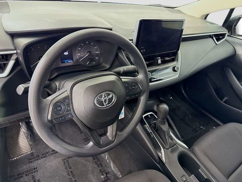 Certified 2023 Toyota Corolla LE w/ Carpet Mat Package (TMS) FWD image 9