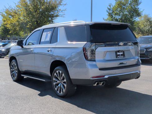Used 2025 Chevrolet Tahoe High Country image 13