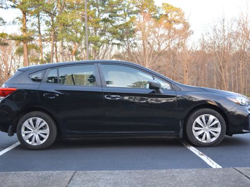 Used 2018 Subaru Impreza 2.0i image 4