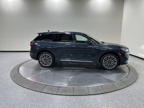 Certified 2020 Lincoln Corsair Reserve w/ Appearance Package image 4