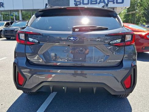 Used 2024 Subaru Crosstrek 2.0i Premium w/ Crosstrek Mirror Package AWD/4WD image 7
