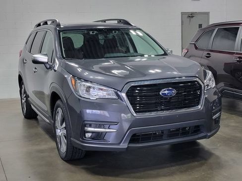 Used 2020 Subaru Ascent Touring w/ Popular Package #3 AWD/4WD image 4