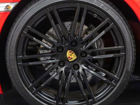 Used 2015 Porsche 911 Carrera image 36