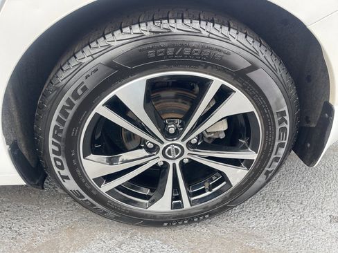 Certified 2022 Nissan Sentra SV w/ Trunk Package image 25