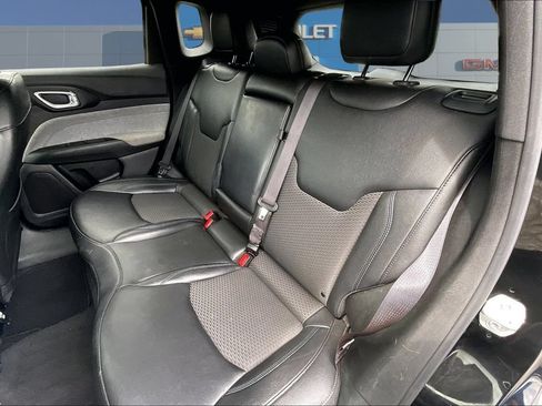 Used 2024 Jeep Compass Latitude AWD/4WD image 22