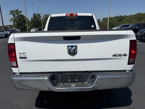 Used 2020 RAM 1500 Classic SLT AWD/4WD image 3