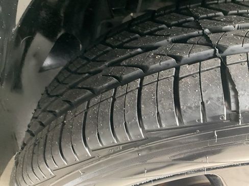 Used 2019 Jeep Compass Altitude image 25