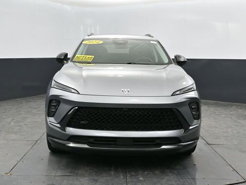 Used 2024 Buick Envision Sport Touring image 7