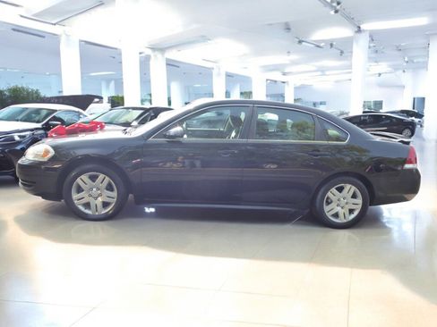 Used 2012 Chevrolet Impala LT w/ LT Sunroof Package image 7