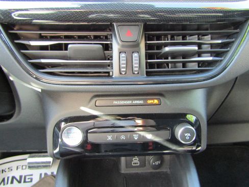 Used 2024 Ford Escape ST-Line w/ Tech Pack #1 AWD/4WD image 29