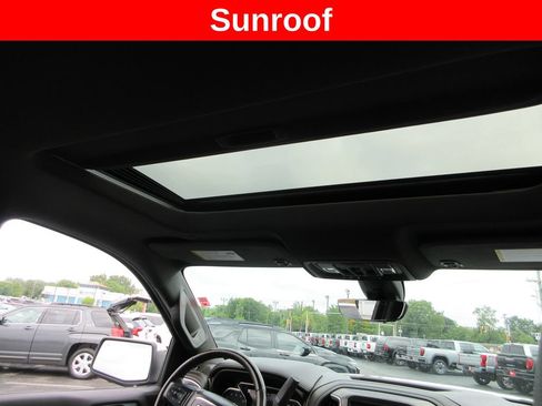Used 2019 GMC Sierra 1500 Denali w/ Denali Ultimate Package AWD/4WD image 15