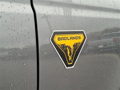 New 2025 Ford Bronco Badlands image 40
