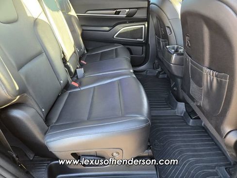 Used 2023 Kia Telluride S w/ S Sunroof Package AWD/4WD image 16