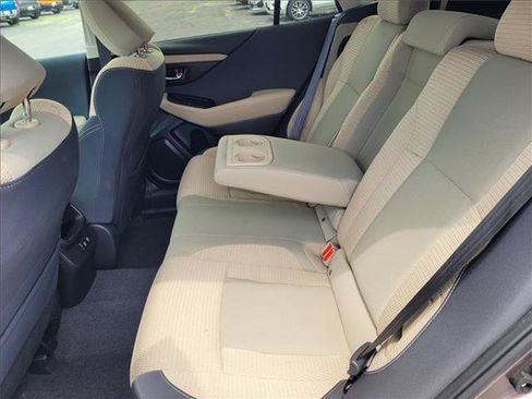 Used 2021 Subaru Outback Premium AWD/4WD image 11