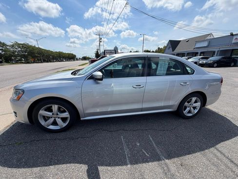Used 2014 Volkswagen Passat 1.8T Wolfsburg Edition FWD image 2