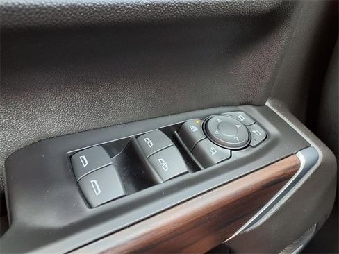 Used 2019 GMC Sierra 1500 SLT w/ SLT Premium Plus Package image 23