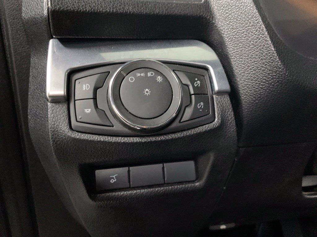 Used 2017 Ford Explorer Limited FWD image 18