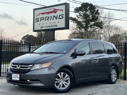 Used 2016 Honda Odyssey SE image 1