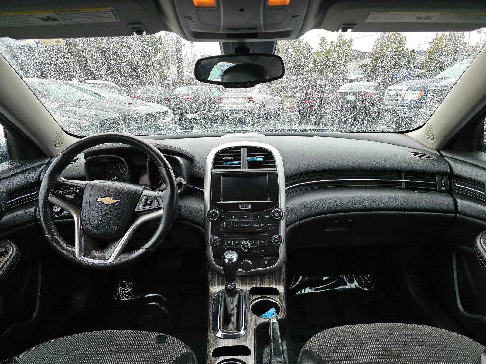 Used 2015 Chevrolet Malibu LT FWD image 10
