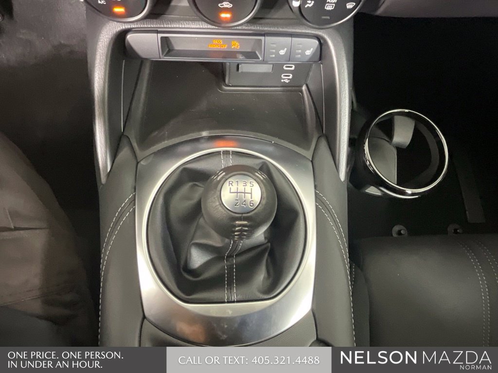 New 2026 MAZDA MX-5 Miata Club w/ Interior Package RWD image 24