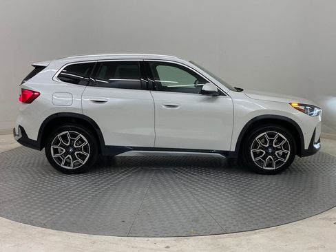 Used 2025 BMW X1 xDrive28i w/ Premium Package AWD/4WD image 7