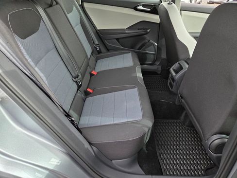 Used 2025 Volkswagen Taos S image 18