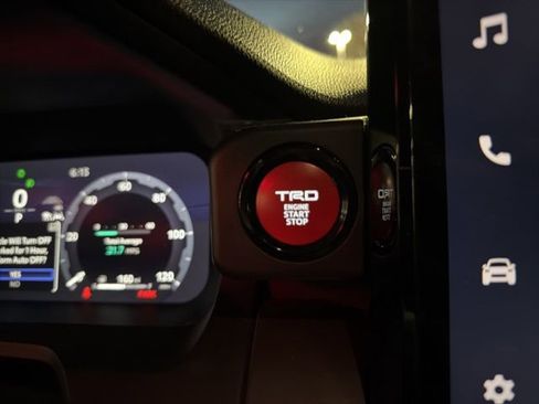 Used 2024 Toyota Tacoma TRD Sport image 37