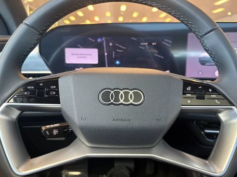 Used 2027 Audi Q6 e-tron Premium Plus w/ Premium Plus AWD/4WD image 31