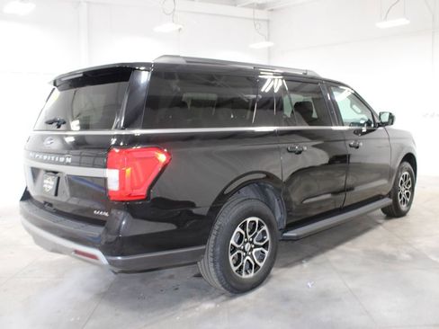 Used 2024 Ford Expedition Max XLT image 9