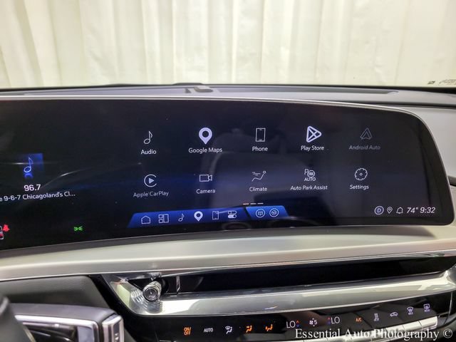 Certified 2024 Cadillac Lyriq Luxury RWD image 15