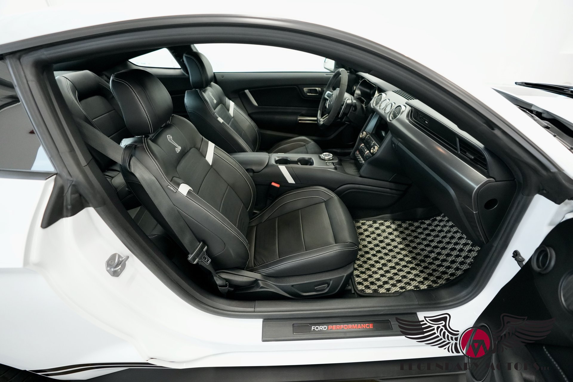 Used 2022 Ford Mustang Shelby GT500 RWD image 62
