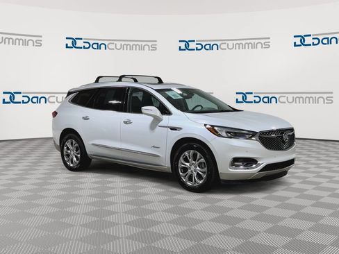Used 2019 Buick Enclave Avenir w/ LPO, Hit The Road Package AWD/4WD image 2
