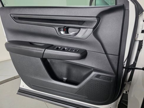 Used 2025 Honda CR-V EX image 33