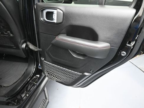 Used 2020 Jeep Gladiator Rubicon image 28