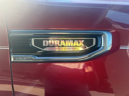 Used 2026 GMC Sierra 1500 AT4 w/ AT4 Premium Package AWD/4WD image 8