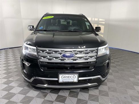 Used 2018 Ford Explorer Limited image 3