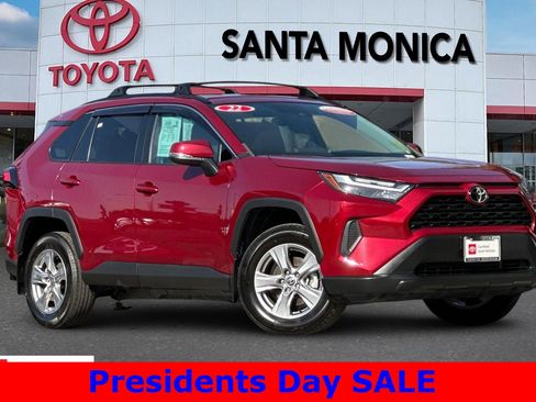 Certified 2022 Toyota RAV4 XLE w/ Convenience Package image 1