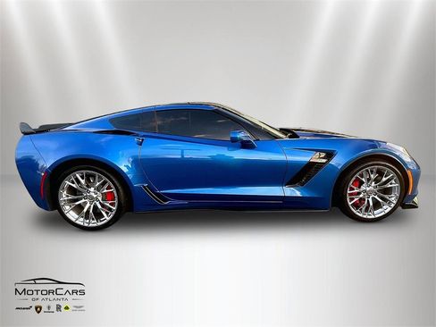 Used 2016 Chevrolet Corvette Z06 w/ 3LZ Preferred Equipment Group image 6