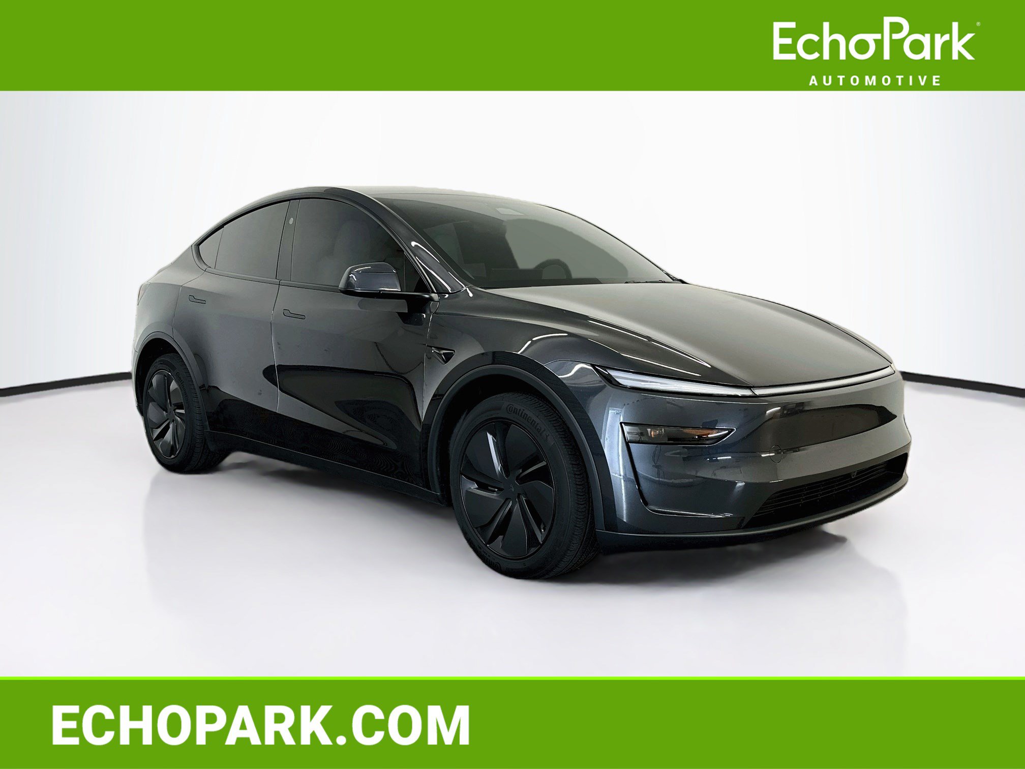Used 2026 Tesla Model Y AWD image 1