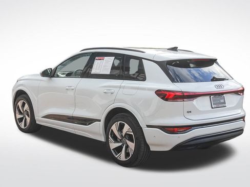 Certified 2025 Audi Q6 e-tron Premium Plus image 5