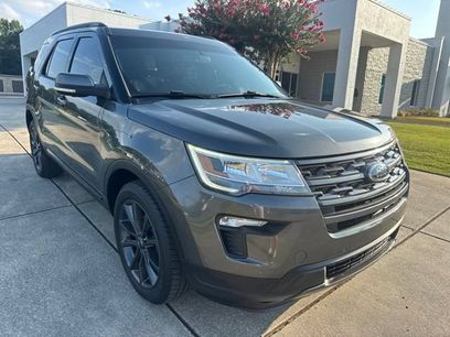 Used 2018 Ford Explorer XLT w/ Equipment Group 202A