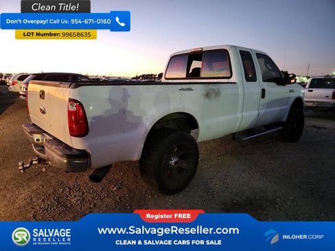 Used 2005 Ford F250 4x4 SuperCab Super Duty image 4
