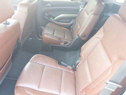 Used 2020 Chevrolet Tahoe Premier w/ Premier Plus Edition image 17