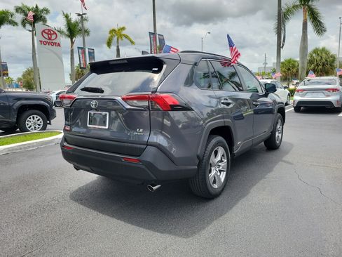 Used 2025 Toyota RAV4 LE AWD/4WD image 11